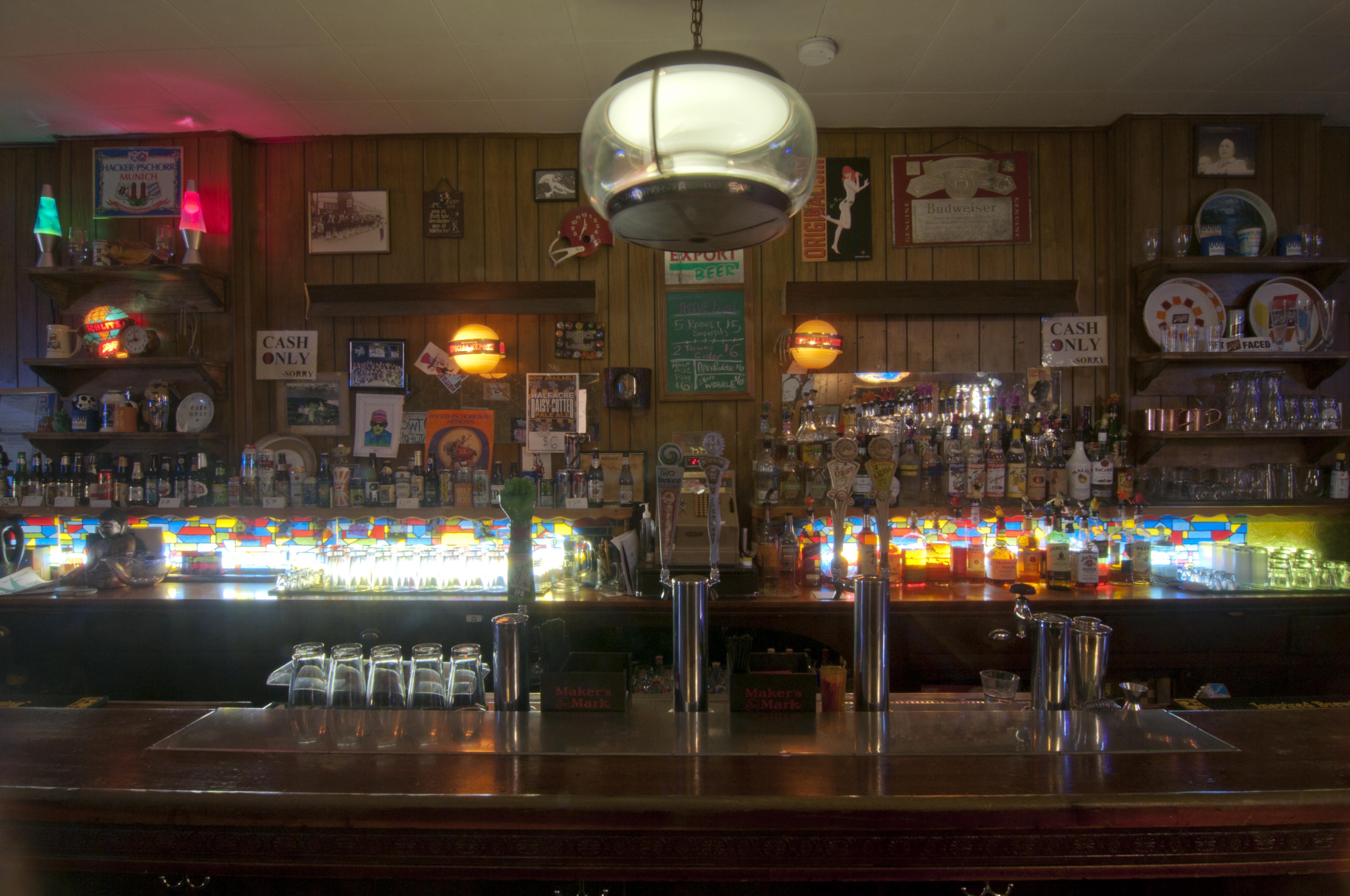 Bar photo 1